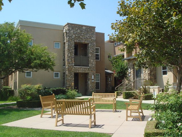 1st image of 78 Meridian Dr