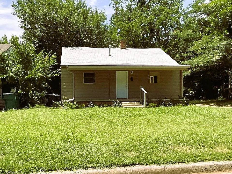 1249 Windemere Dr