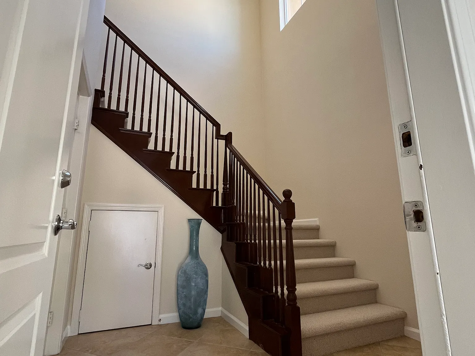 2 bed, 2051 sqft, $3,550 — Photo 4