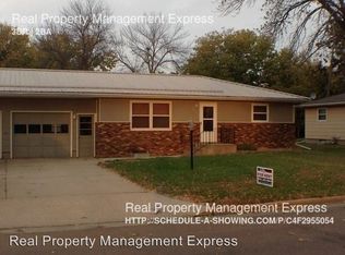 205 N Evergreen Dr, Sioux Falls, SD 57107