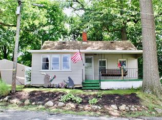 2638 Monroe St, Lakemore, OH