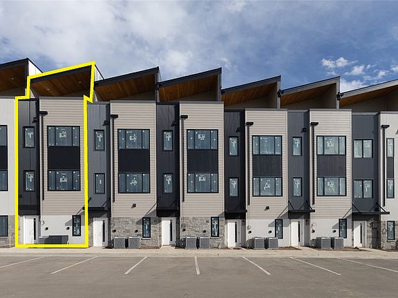 3rd image of 1891 Luna Lane UNIT 2