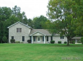 8025 Brakhane Rd, Edwardsville, IL 62025