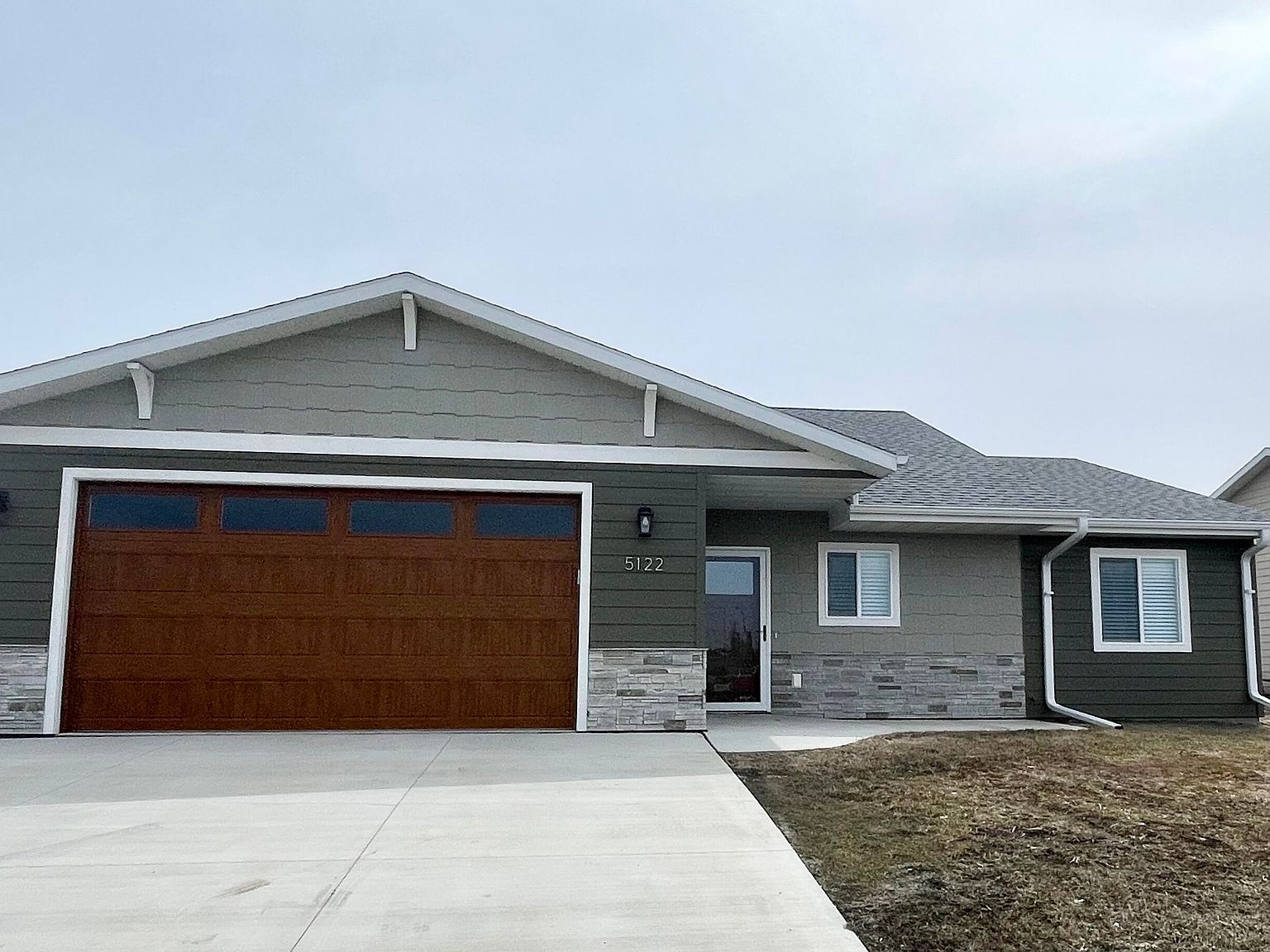 5122 Kingfisher Ave SE, Aberdeen City, SD 57401 Zillow