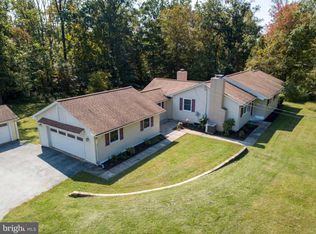 1026 W Valley Hill Rd #B, Malvern, PA 19355