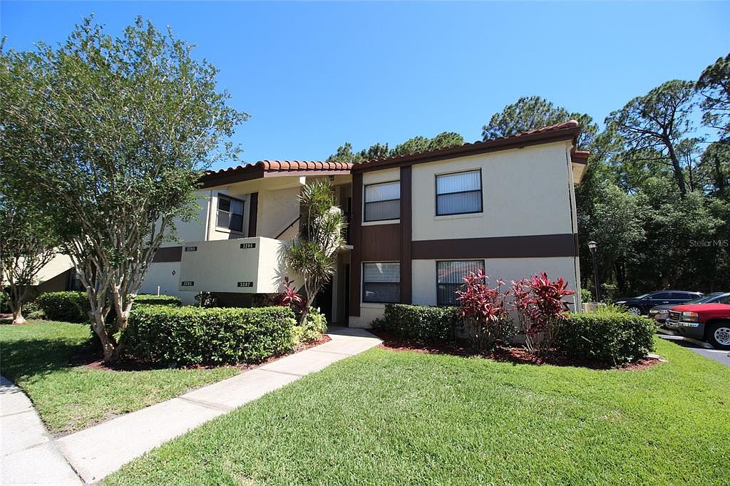 3293 Westridge Blvd #203