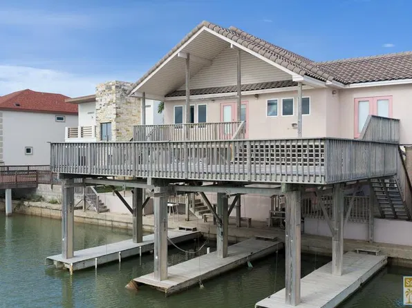 1531 Harbor Island Dr, Port Isabel, TX 78578
