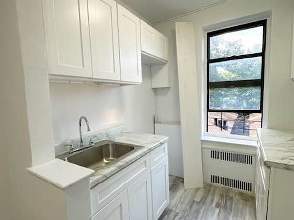 175-39 Dalny Rd #1