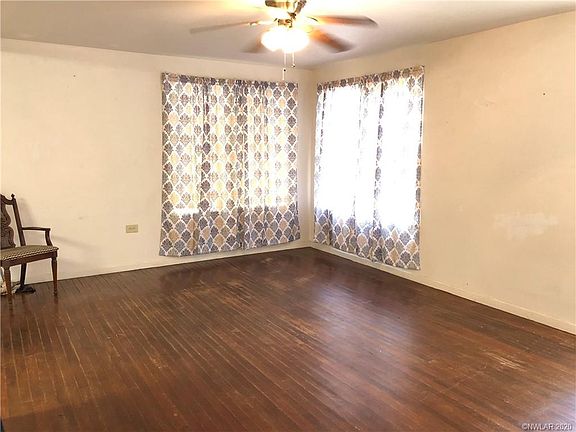 3rd image of 1001 Tillman Dr