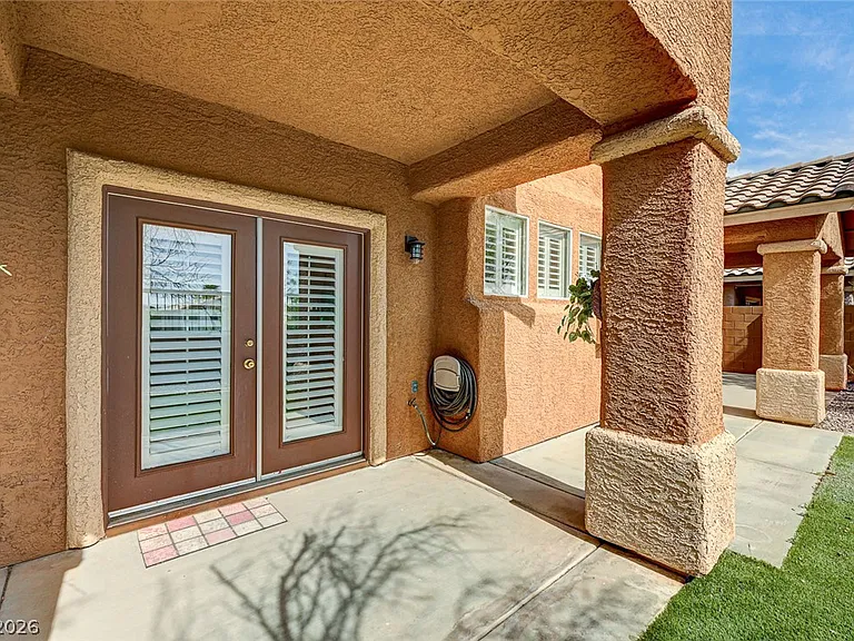 900 Royal Plum Ln — Photo 48