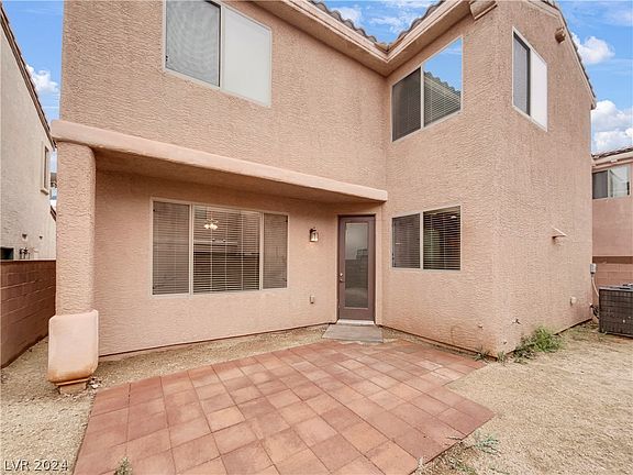 5th image of 8042 Sundance Valley Dr