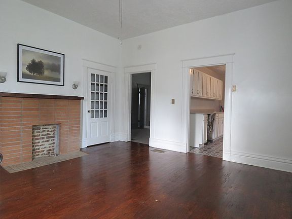 2nd image of 1317 McConnell Ave