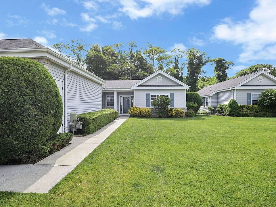 1st image of 506 Oak Bluff Ct