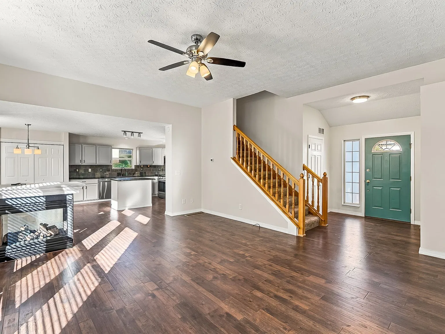1097 Pebble Brook Drive - 1 — Photo 4