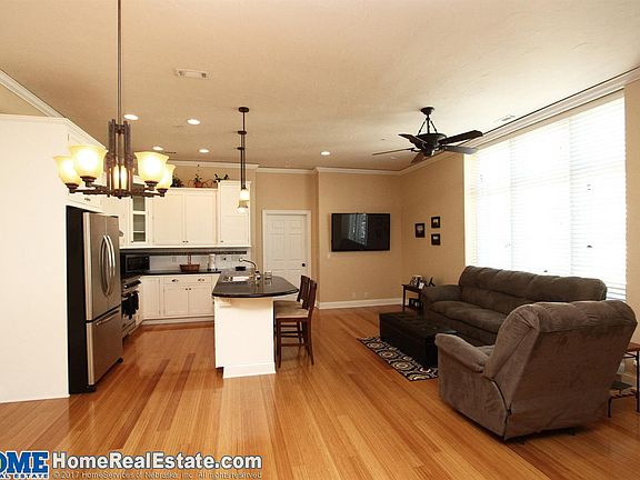 4th image of 128 N 13th St Suite 1103