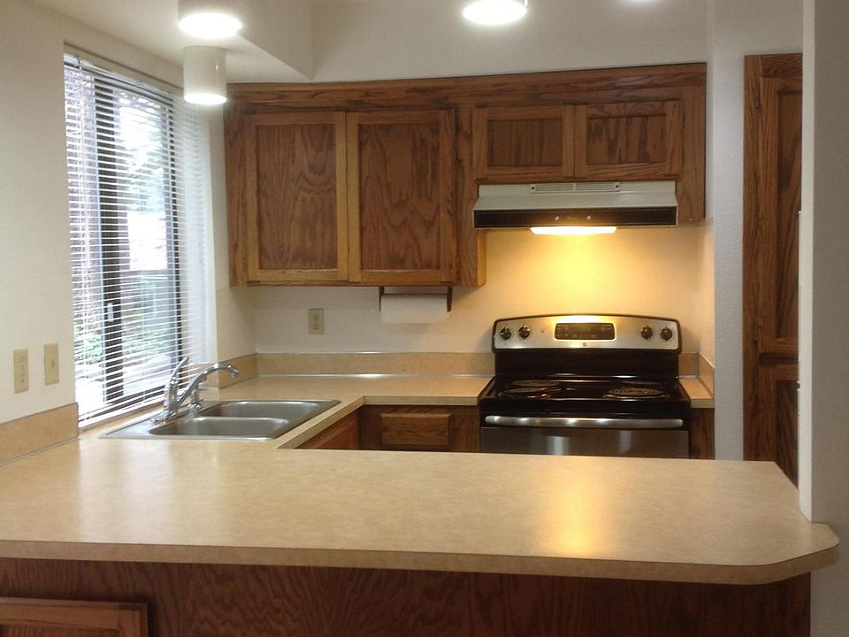 1st image of 5707 186th Pl SW