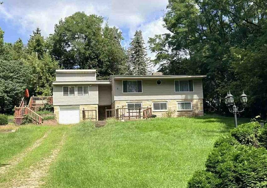 1st image of 69582 S Nottawa Rd