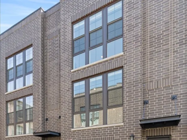 4442 S Drexel Blvd #G, Chicago, IL 60653