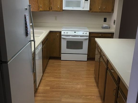4th image of 2034 SE 74th Ave