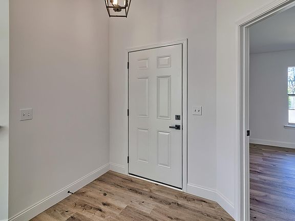 5th image of 36 Saint Albans Rd