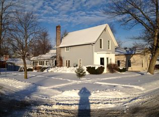 203 E Oak St, Butler, IN 46721