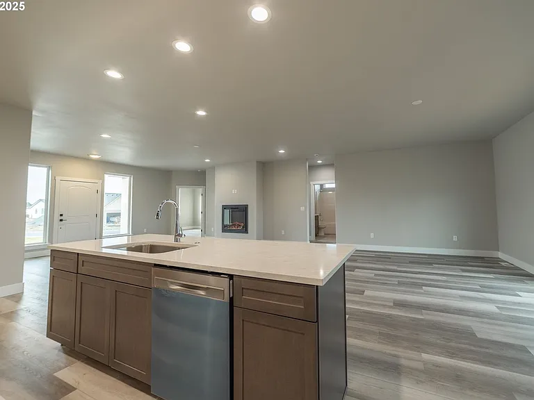 1635 Hayes St — Photo 23