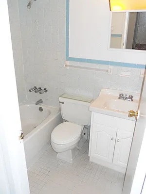 Rented by DSA Realty | media 27