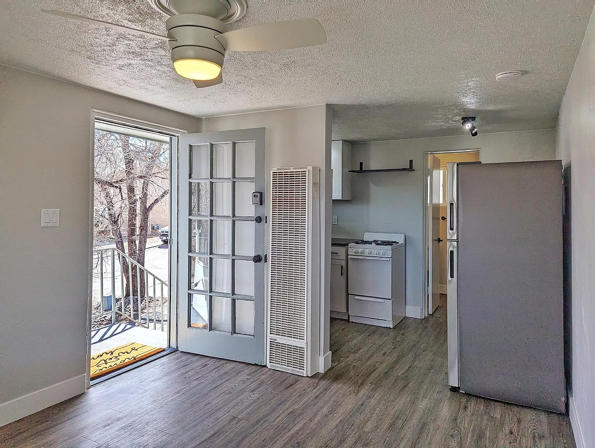 Building Photo - 3737 Red Canon Ave #5