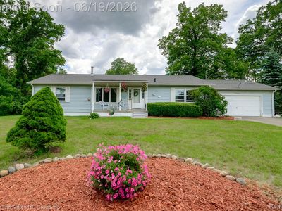 24567 Sherwood Rd, Belleville, MI, 48111
