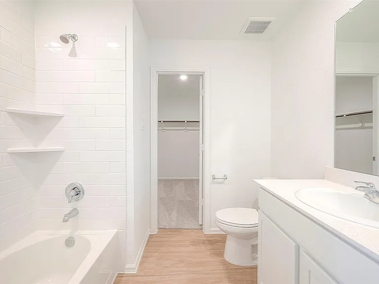 1491 Las Cuevas Dr — Photo 33