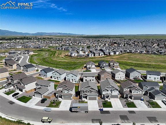 2nd image of 10424 Horton Dr