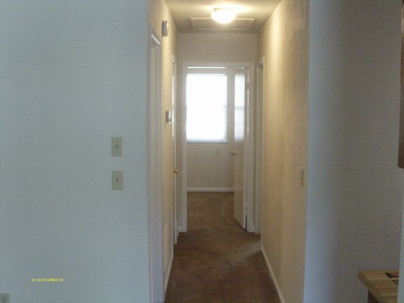 4th image of 2122 E Park Ave