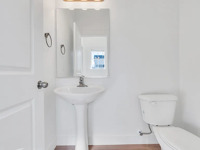 1287 E 920 N #1 — Photo 12