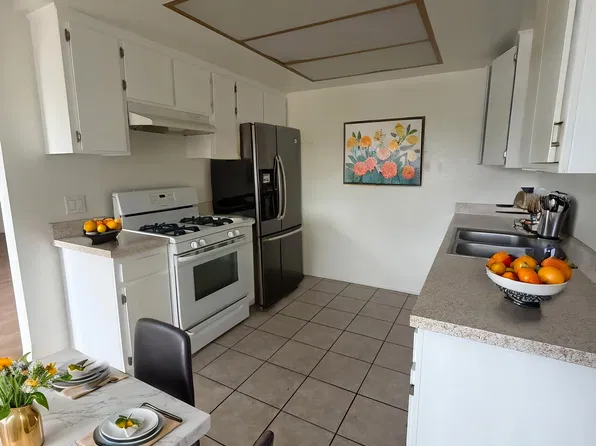6132 Indiana Ave APT D, Buena Park, CA 90621