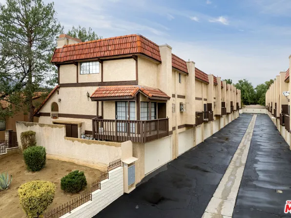 5307 Colodny Dr, Agoura Hills, CA 91301