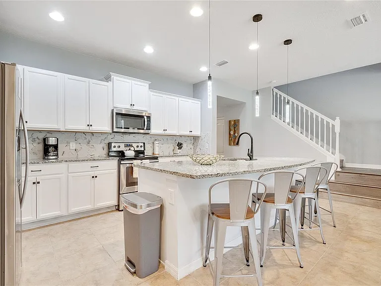 8827 Geneve Ct — Photo 21