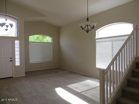 Bright and Cheerful Living & Dining Room