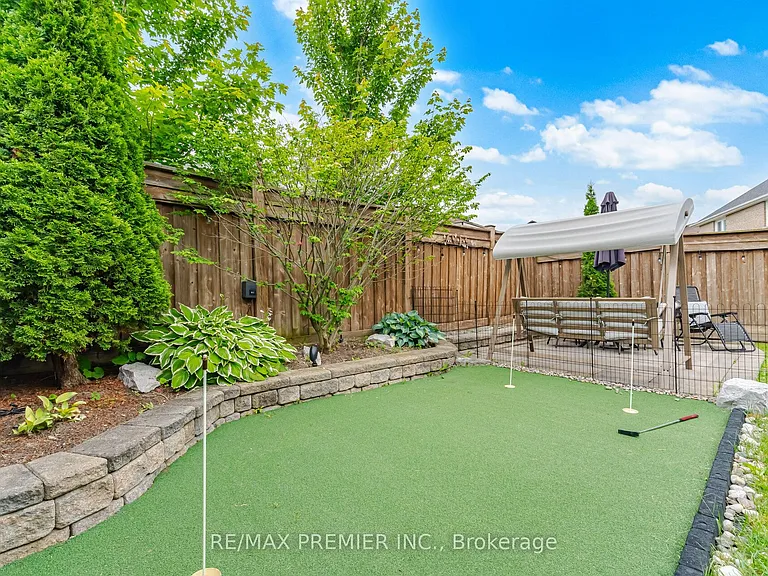 25 Andrew Hill Dr #2-& — Photo 35