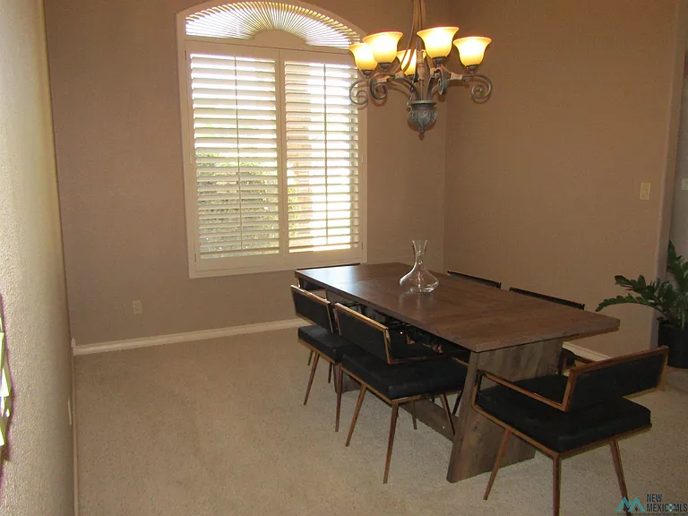 2104 W Ray Ave — Photo 15