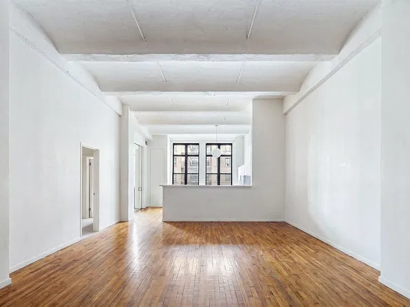 161 W 15th St APT 2G, New York, NY 10011