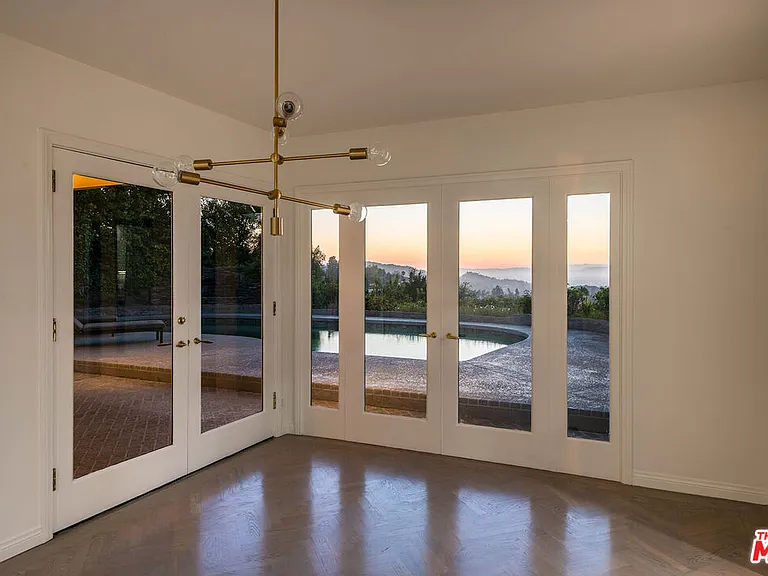 3115 Dona Susana Dr — Photo 51