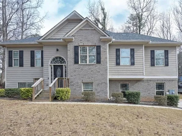 6982 Springwood Dr, Douglasville, GA 30135