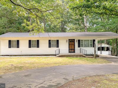 8165 Poorhouse Rd, La Plata, MD, 20646