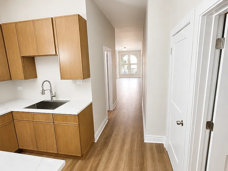 1841 N Whipple St #1 — Photo 10