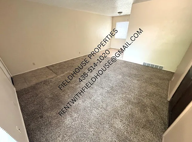 2 bed, 770 sqft, $1,000 — Photo 3