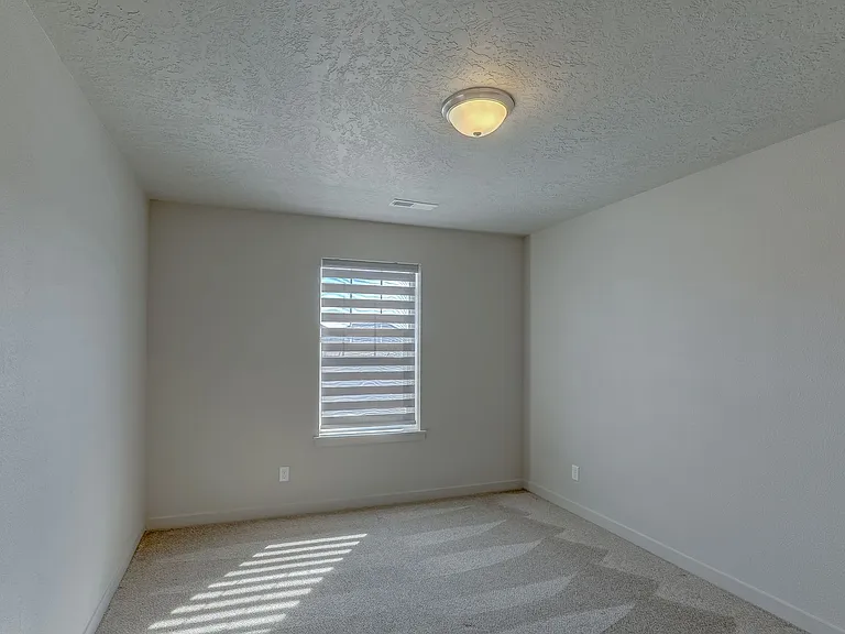 7505 S Foremast Ave — Photo 47