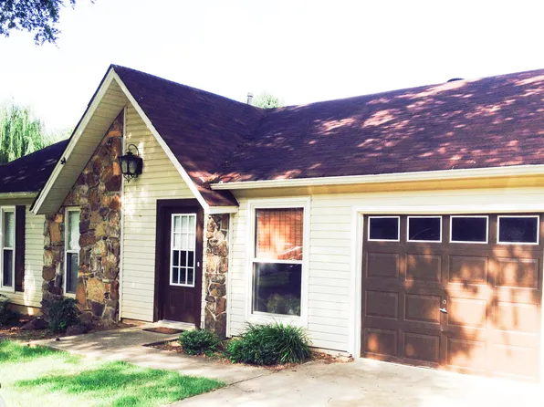 3038 Leeridge Dr, Bartlett, TN 38134