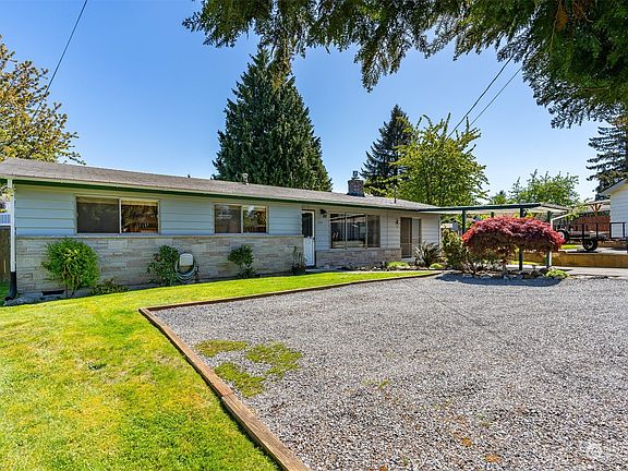 2nd image of 220 209th Street SW