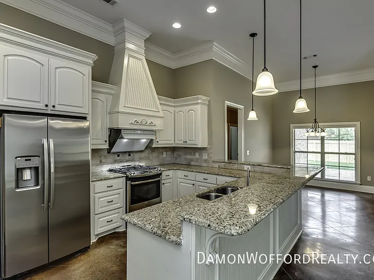 114 Lennox Pl — Photo 13