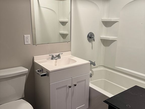 2nd image of 336 Lake Ave APT 8